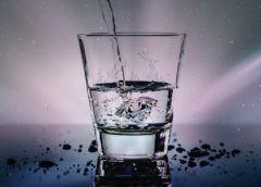 Češi věří kohoutkové: V Praze ji pije 9 z 10 lidí, většina bez filtru