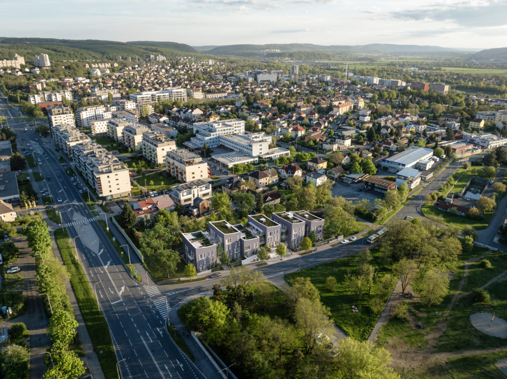 IKONIX, VAV EC, V.L.N.Y. Modřany