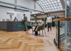 PSN otevírá coworking Grand Space v Pardubicích. Nový pracovní prostor vzniká v oceněném obchodním domě Grand