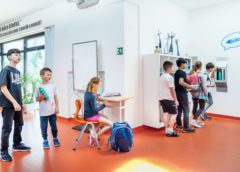 České školy zavádějí filtrovanou vodu. Děti načepovaly už 1,2 milionu litrů